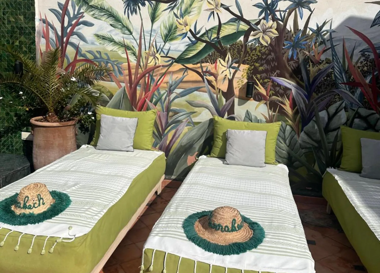 Riad Dar Adal Exclusivite 2 A 6 Personnes Petit Dejeuner Compris Place Jemaa El Fna Marrakesh