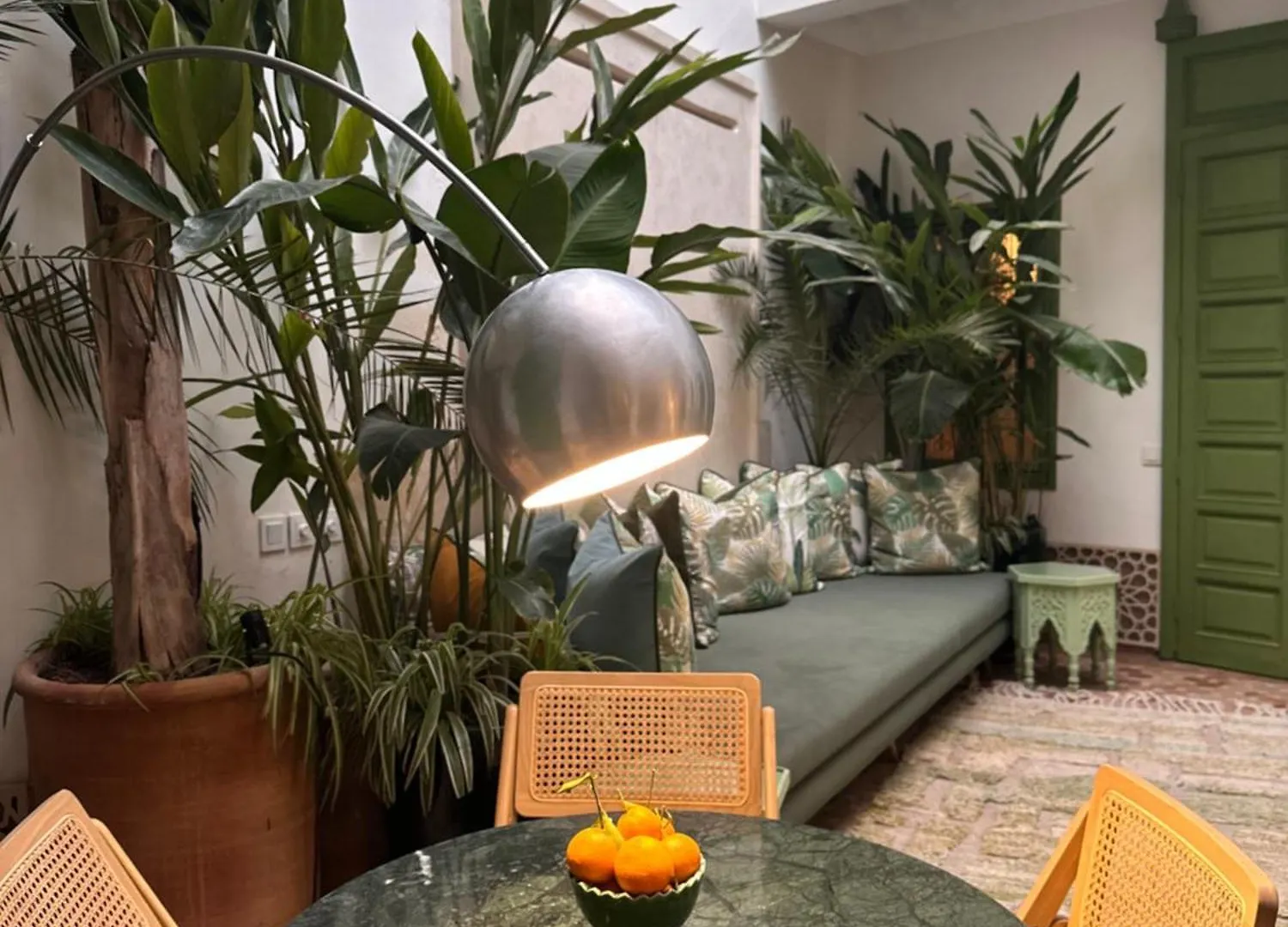 Riad Dar Adal Exclusivite 2 A 6 Personnes Petit Dejeuner Compris Place Jemaa El Fna Marrakesh Bed & Breakfast