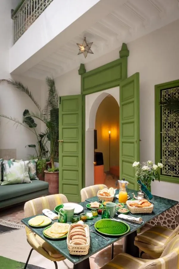 Couette-café Riad Dar Adal Exclusivite 2 A 6 Personnes Petit Dejeuner Compris Place Jemaa El Fna